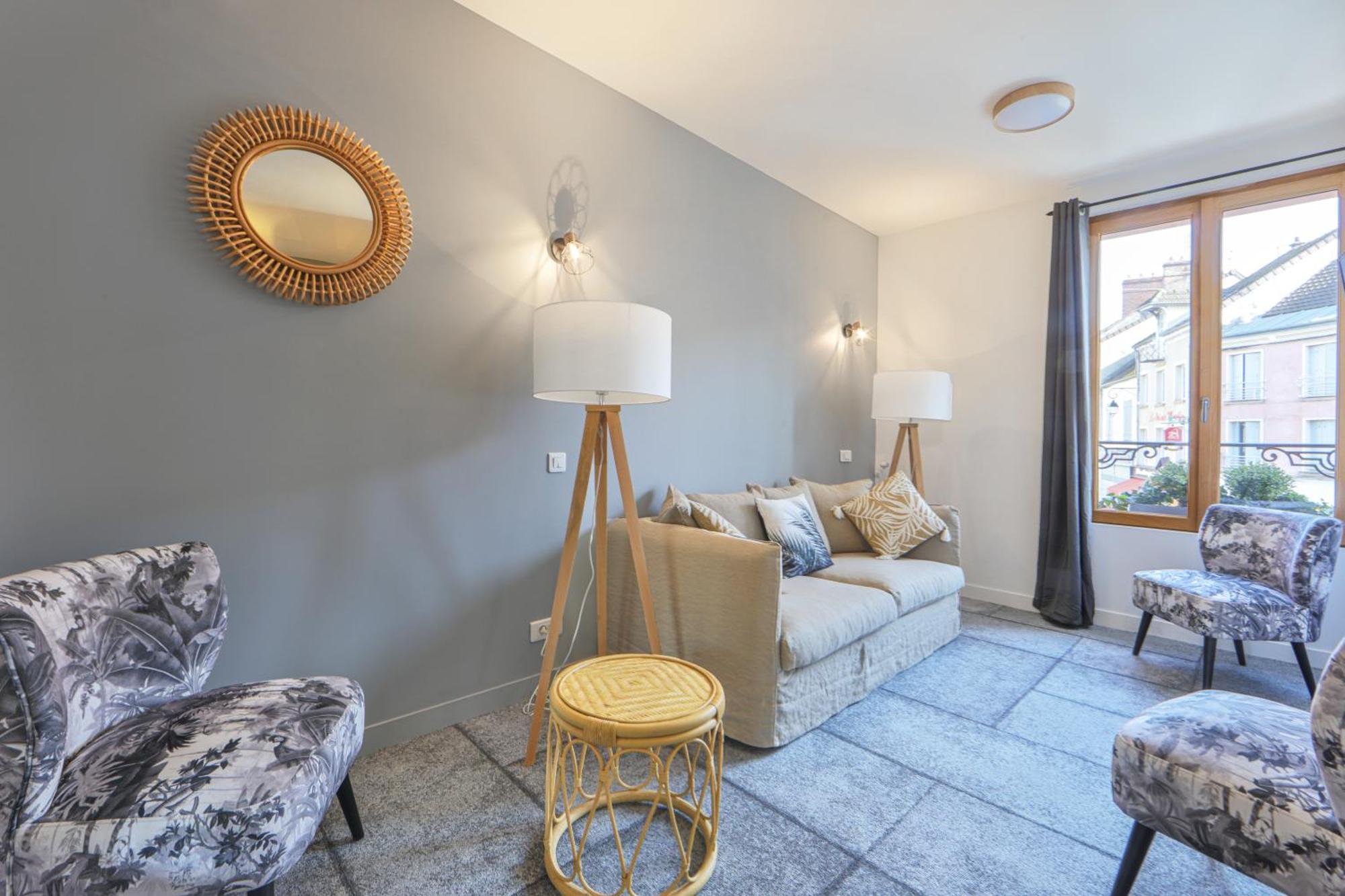 Logis Hotel & Restaurant Du Sauvage La Ferté-Gaucher Стая снимка