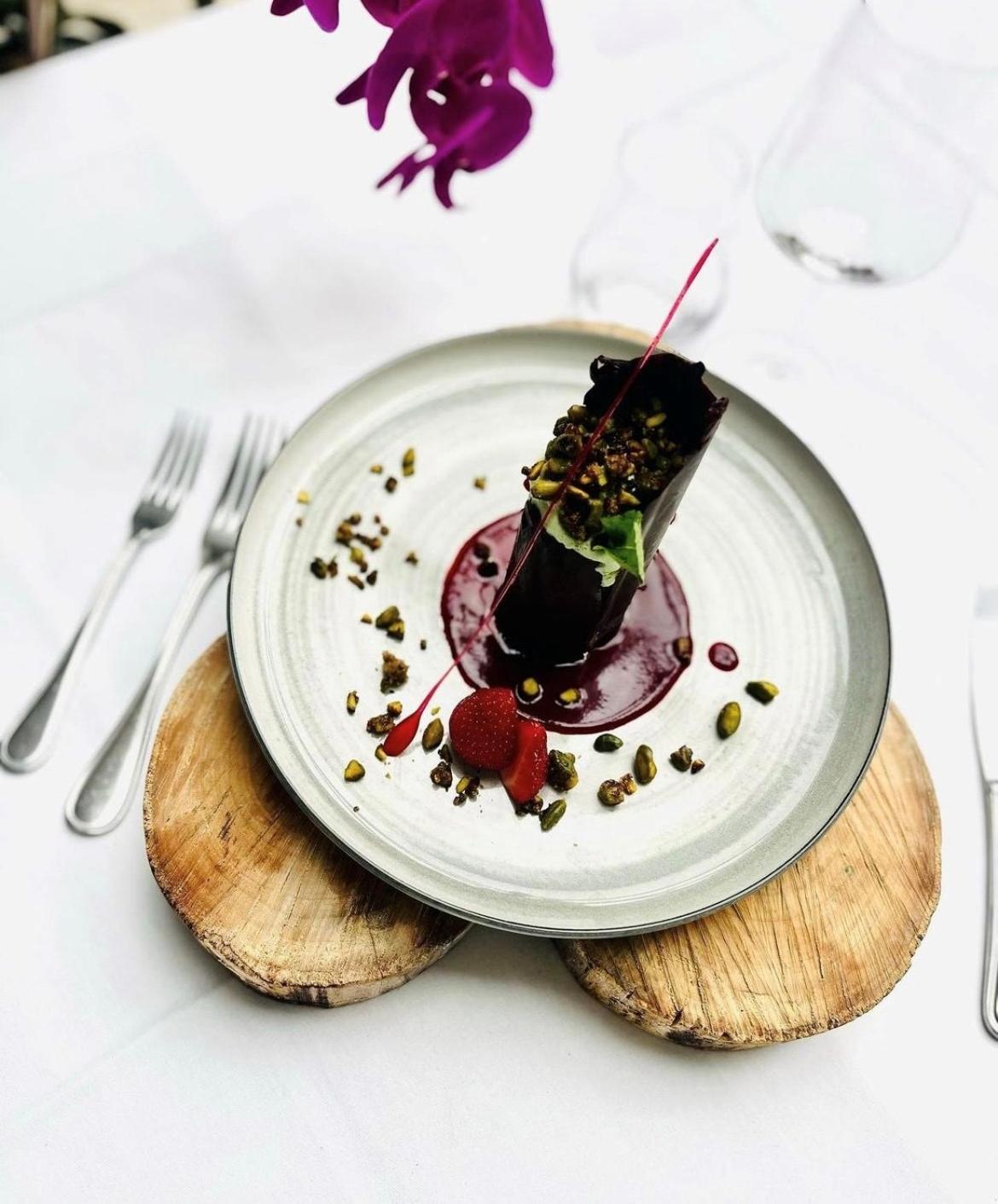 Logis Hotel & Restaurant Du Sauvage La Ferté-Gaucher Екстериор снимка